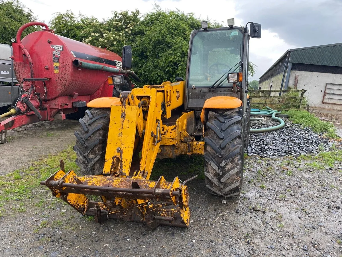 JCB - Image 2