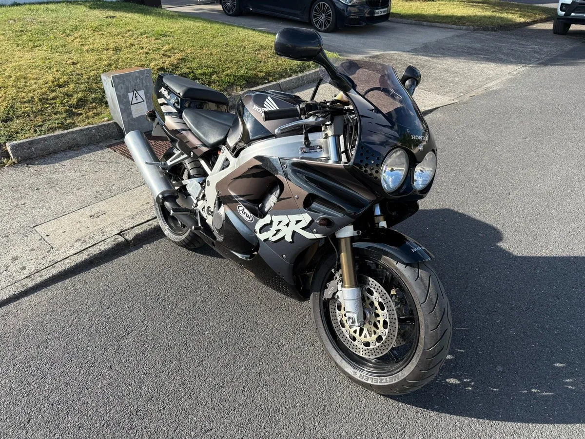 Honda cbr 900rr fireblade - Image 1