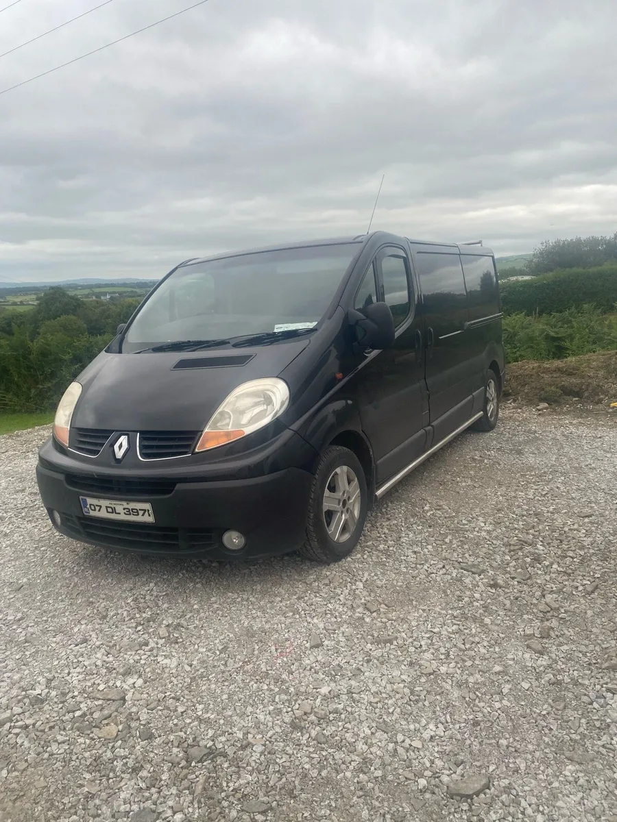 Renault traffic - Image 1