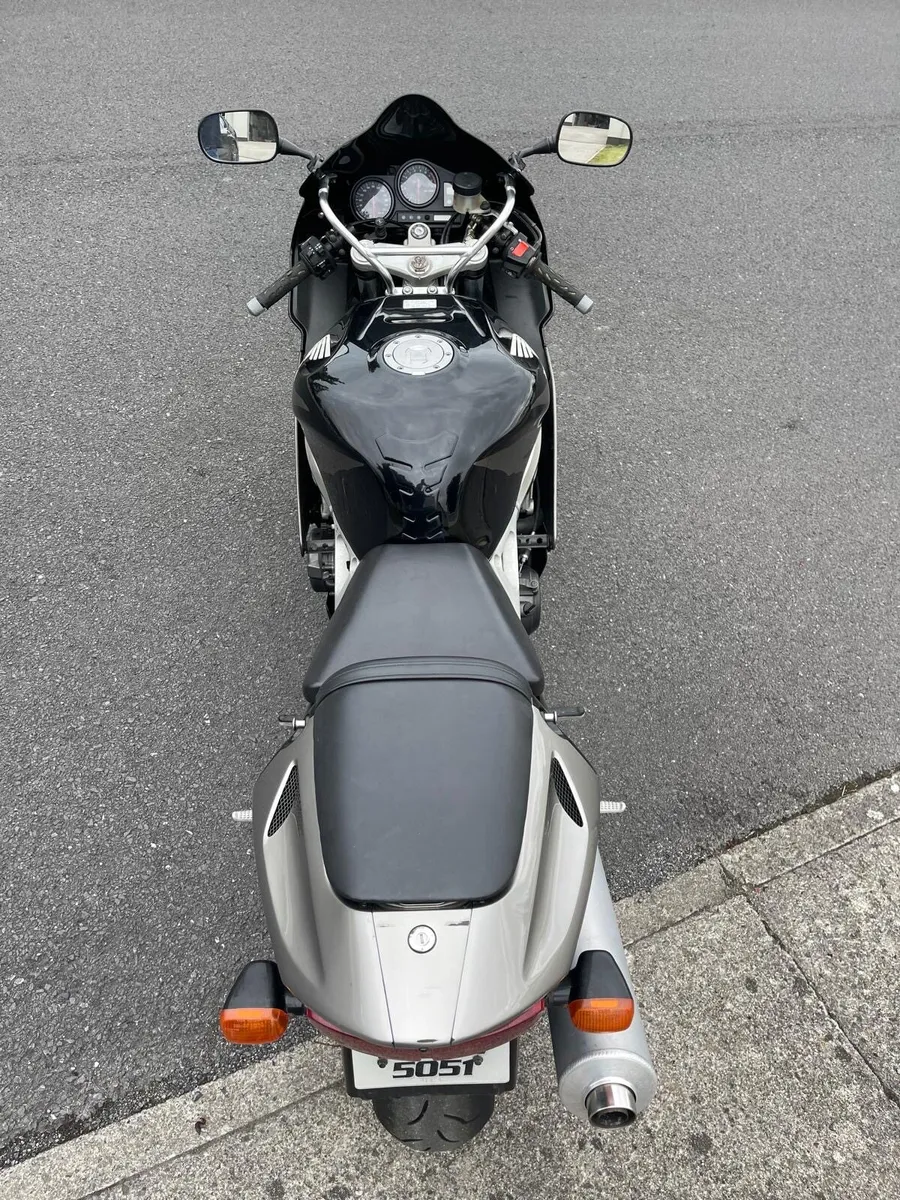 Honda cbr 900rr fireblade 1999 - Image 4