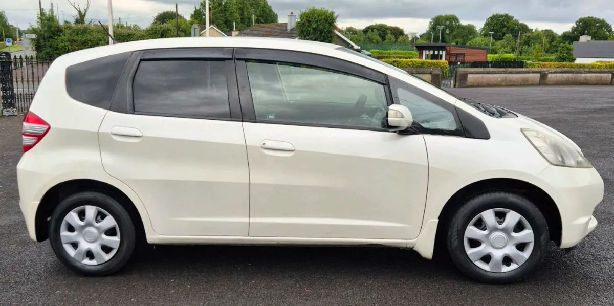 Honda Jazz 1.3 Auto Irish Car NEW NCT !!!!! - Image 4