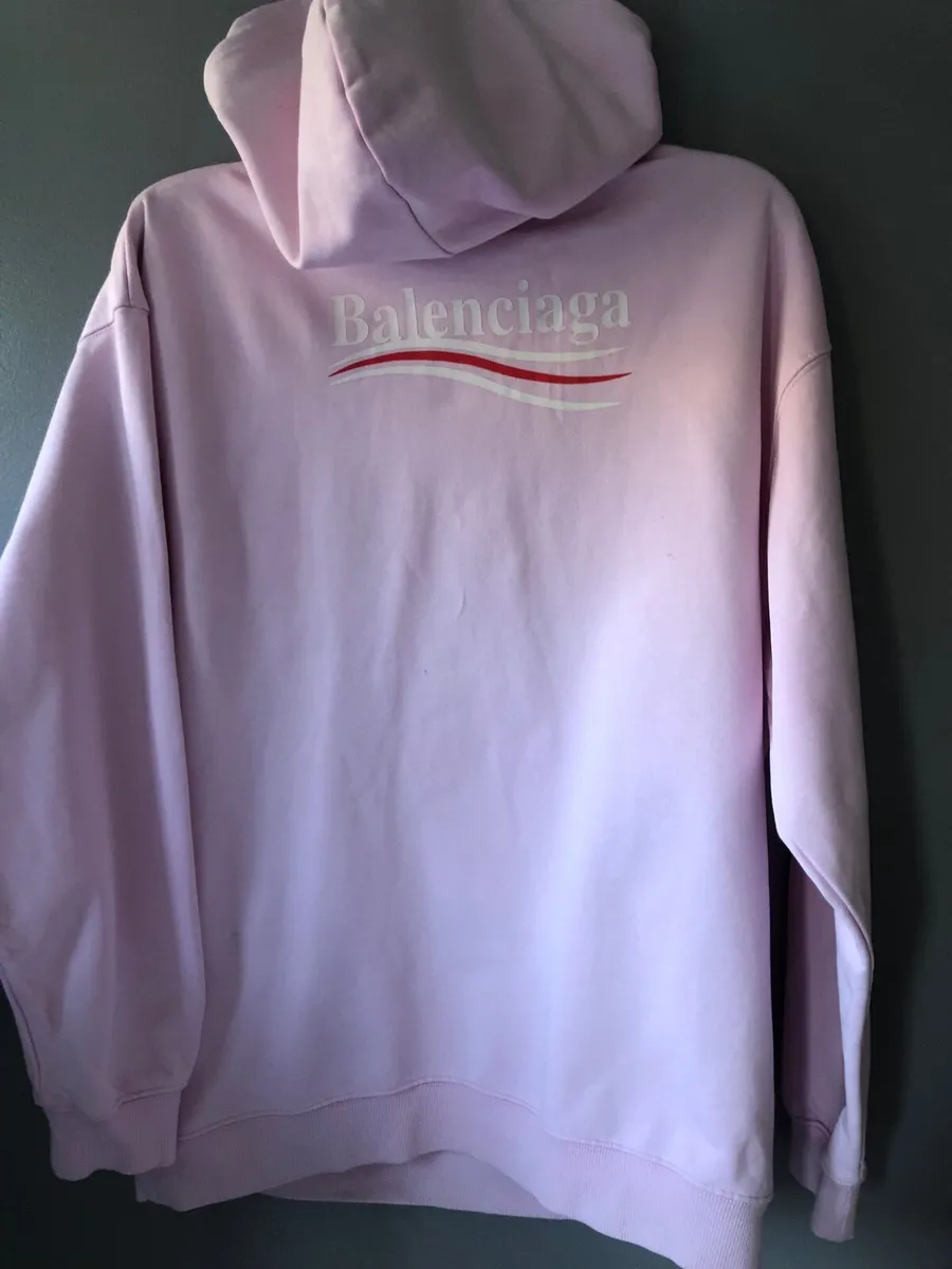 Ladies Balenciaga hoodie size M €30 - Image 2