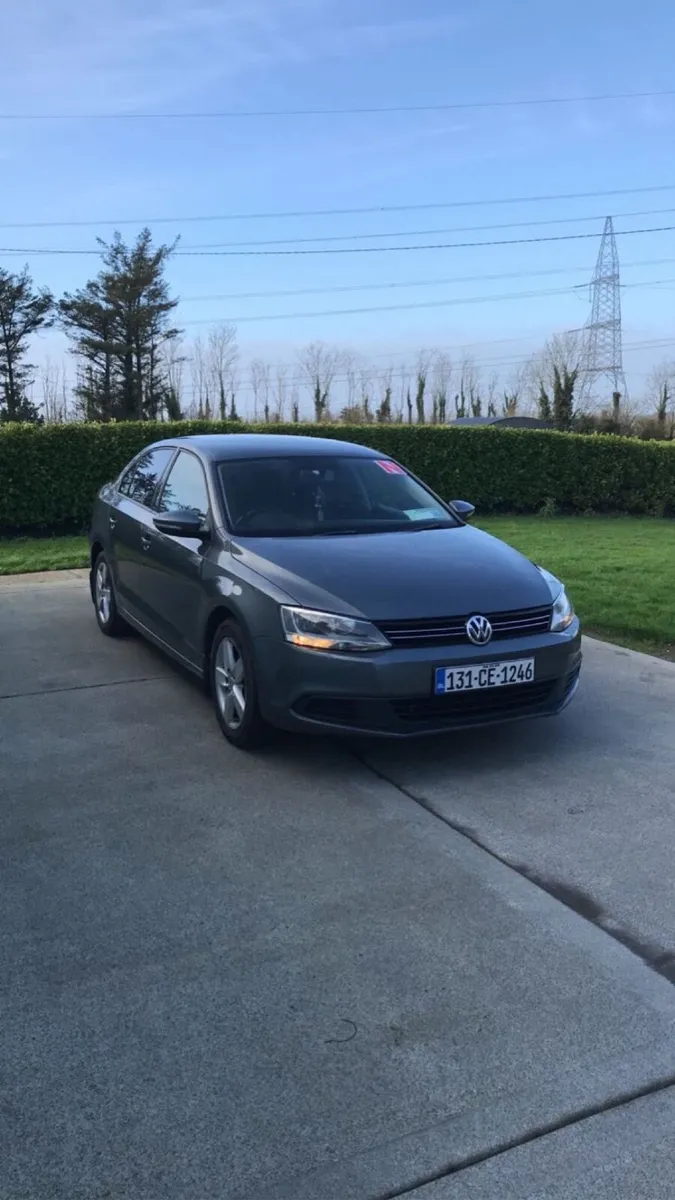 Volkswagen Jetta 2013 - Image 1