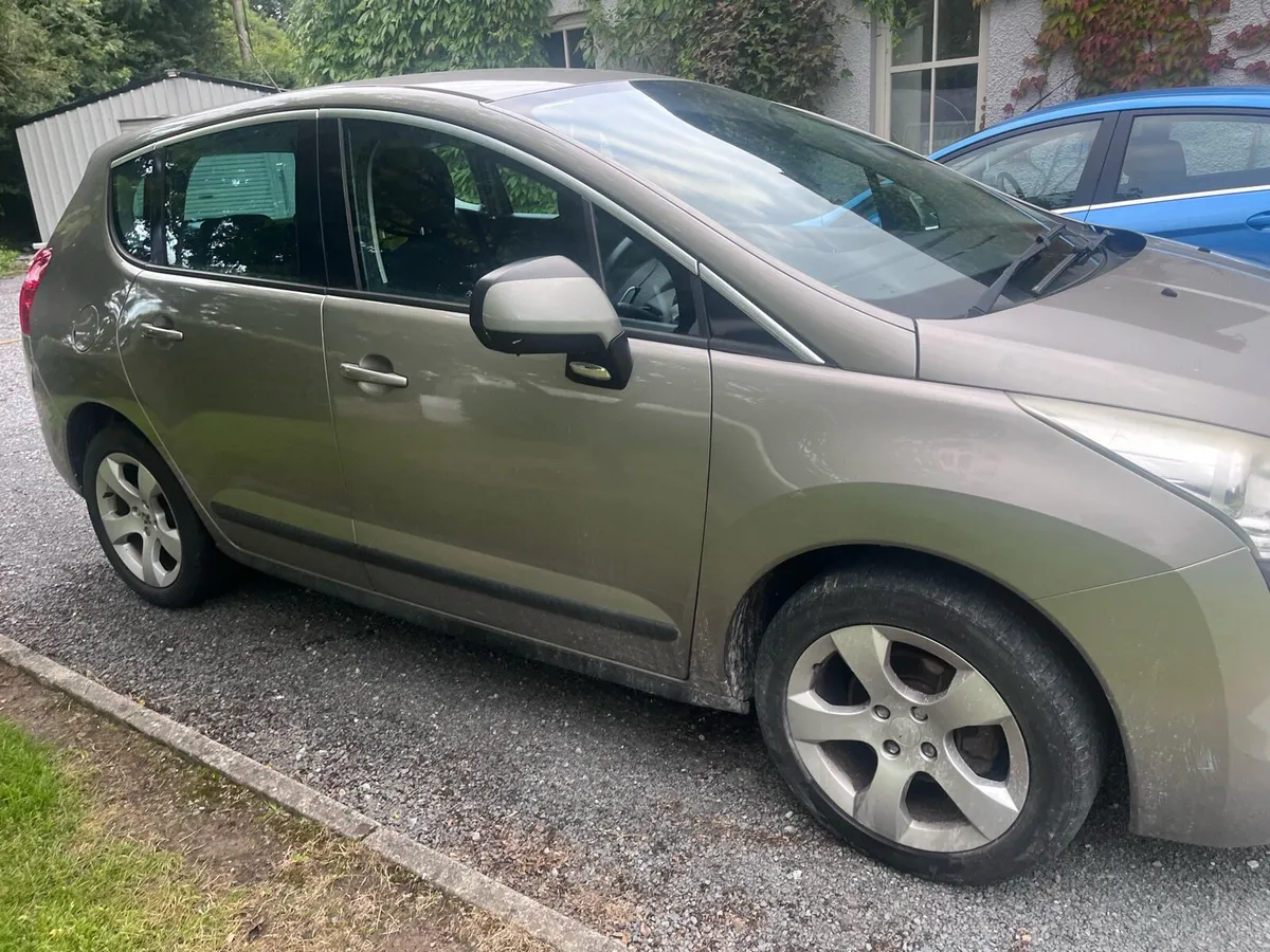 Peugeot 3008 automatic - Image 3