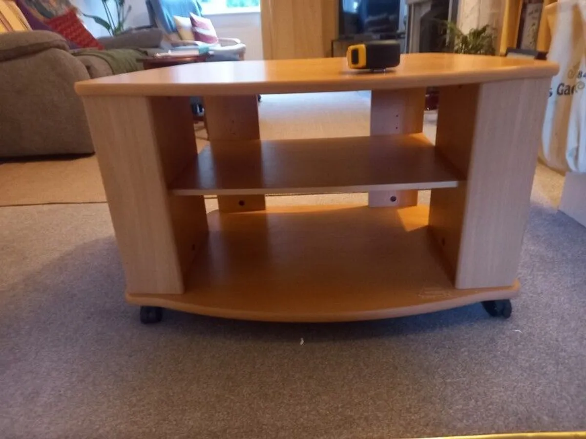 tv stand