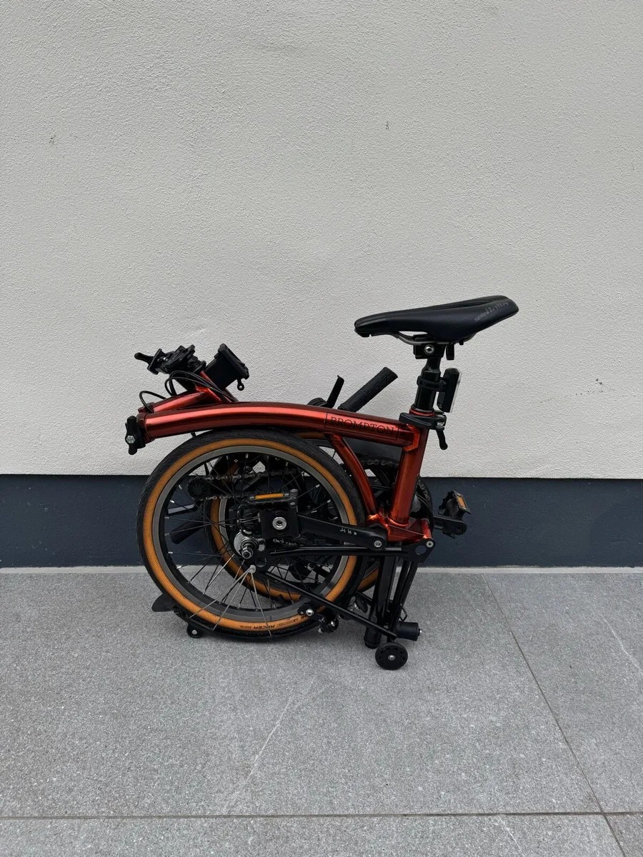 Brompton S6L Flame Lacquer folding bike - Image 4