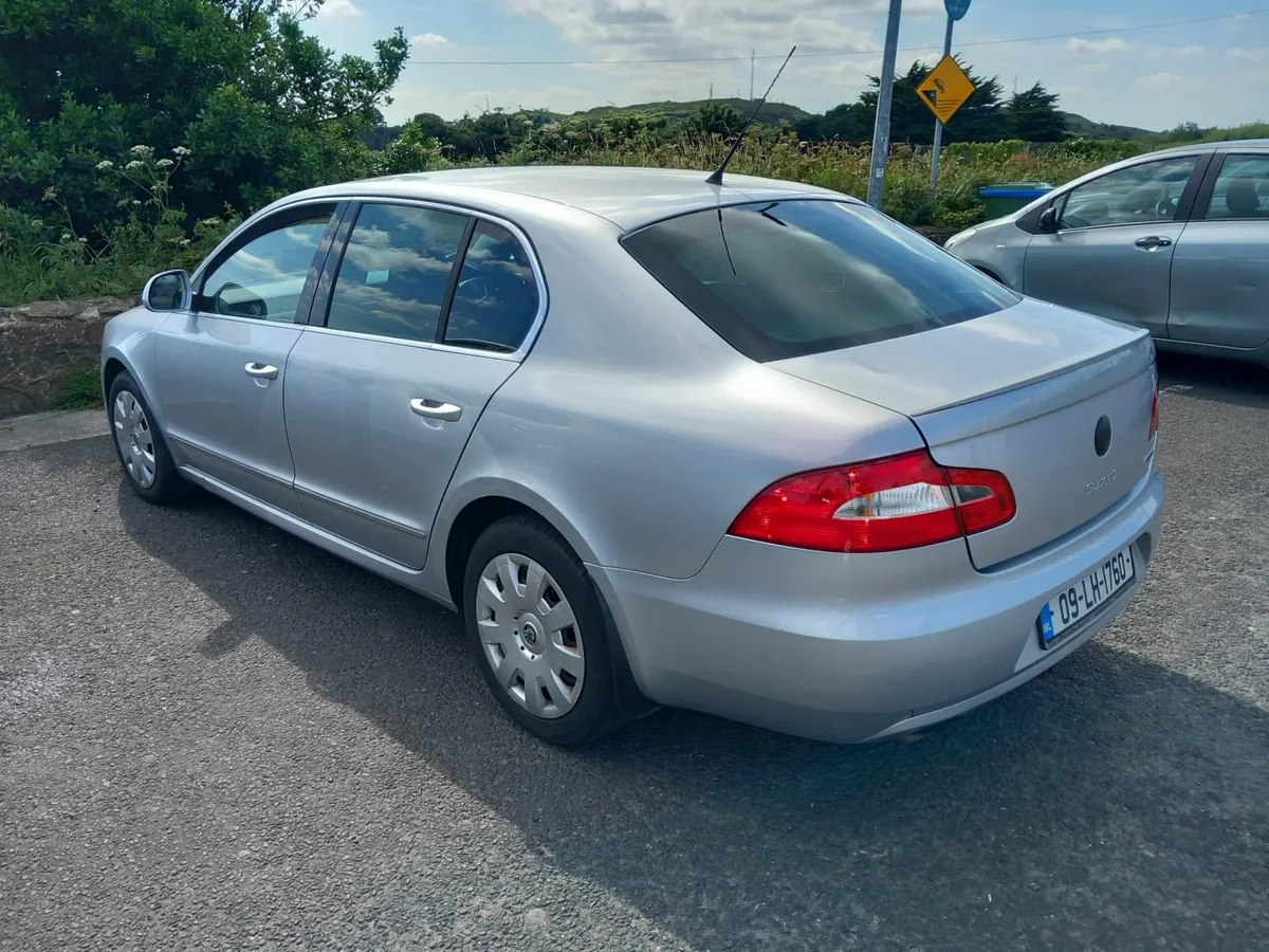 Skoda Superb 2009 1.9 TDI - Image 4
