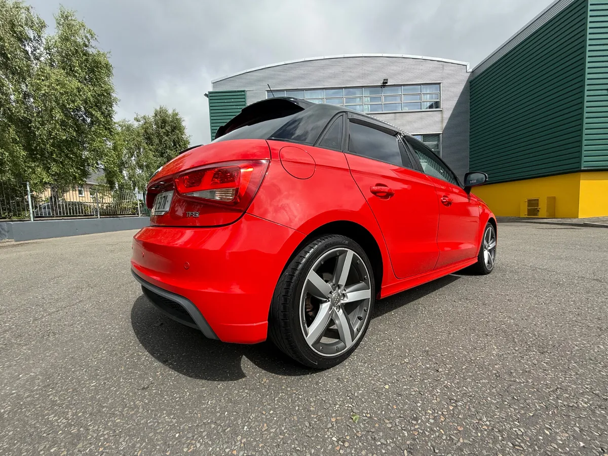 Audi A1 SLINE 1.4 TFSI 5 Door Hatchback - Image 4