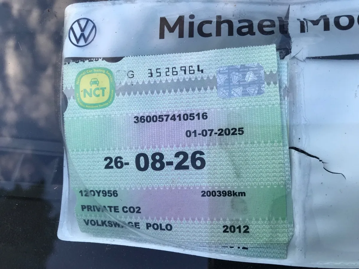 Volkswagen Polo 2012 - Image 2