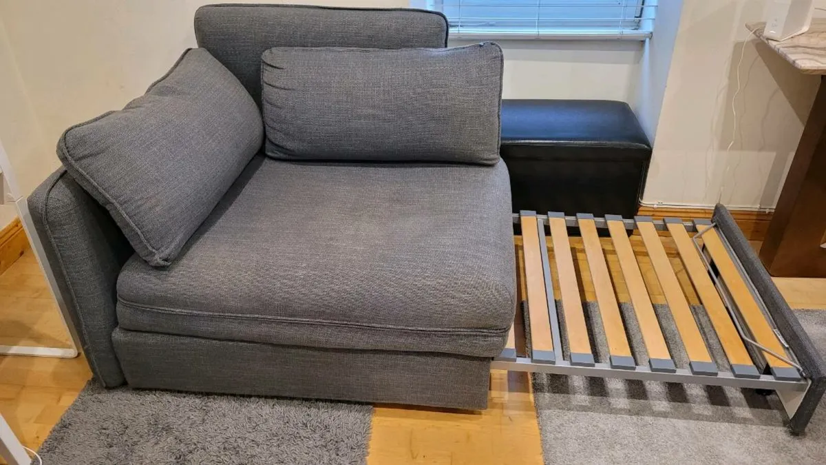 1 Seat Sofa bed - Image 2