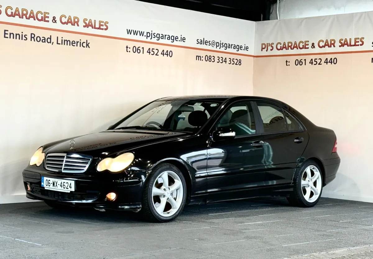 Mercedes-Benz C-Class 2006 - Image 1