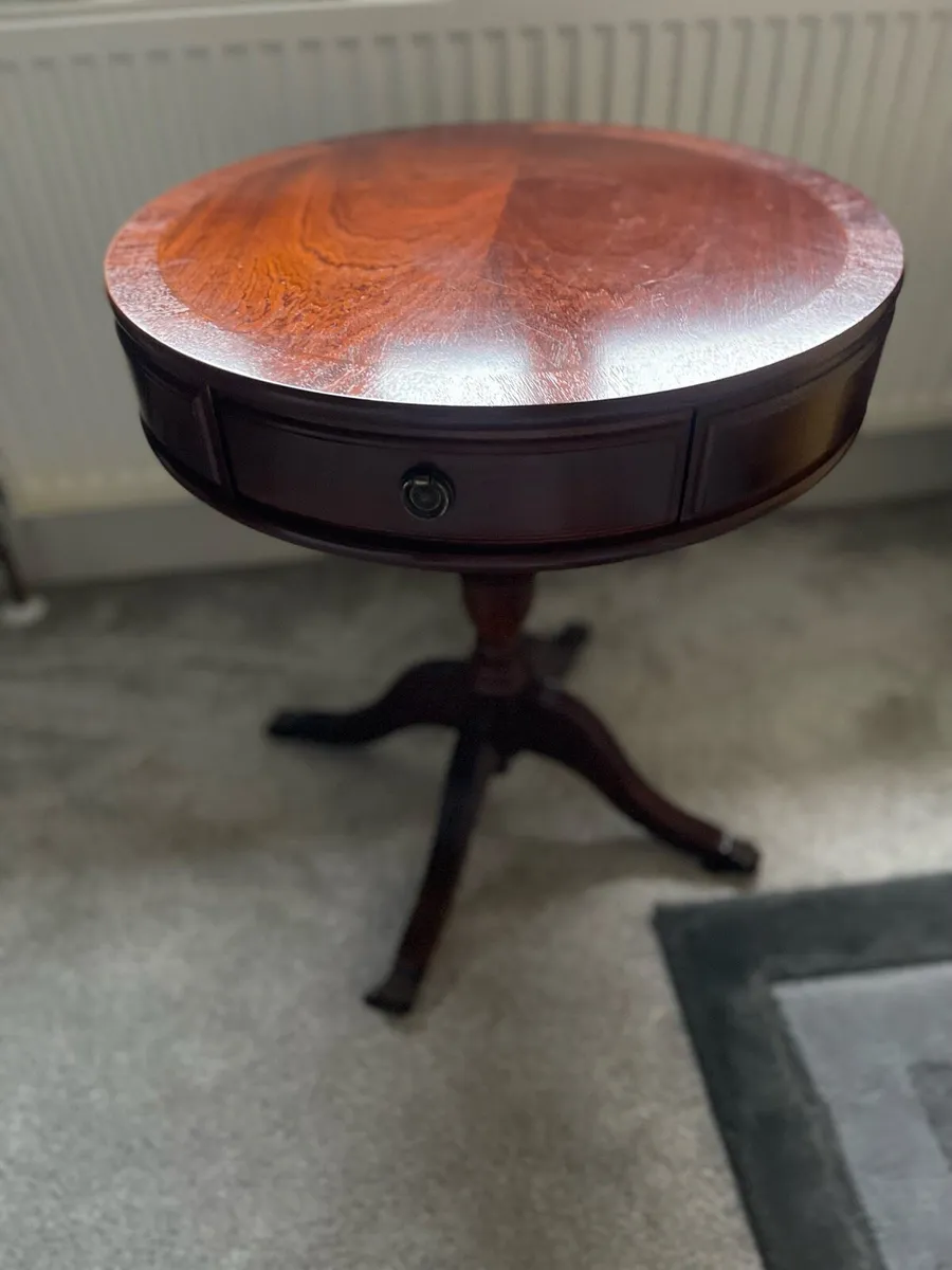 Vintage table - Image 3