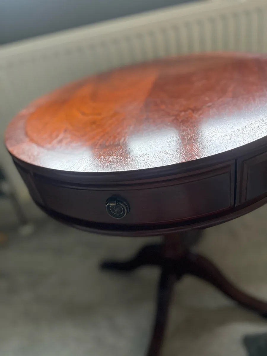 Vintage table - Image 4