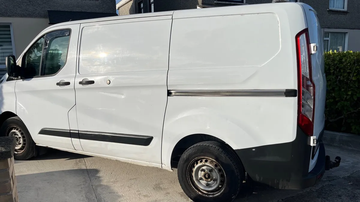 Ford Transit Custom 2015 - Image 2