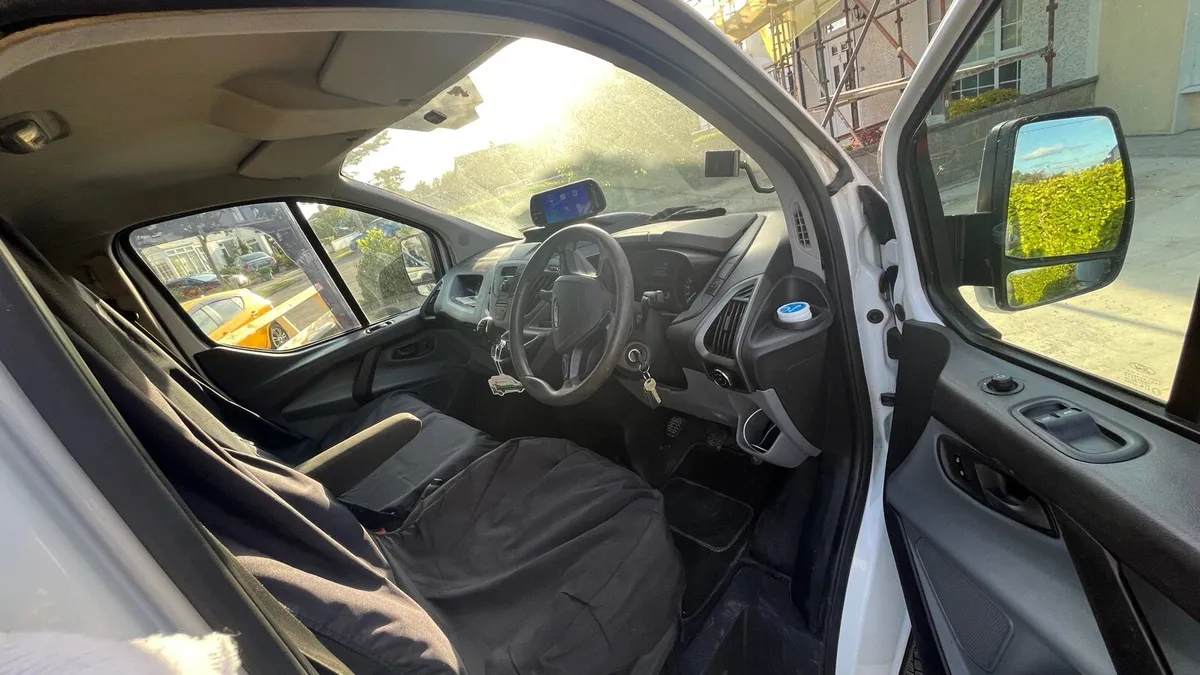 Ford Transit Custom 2015 - Image 3