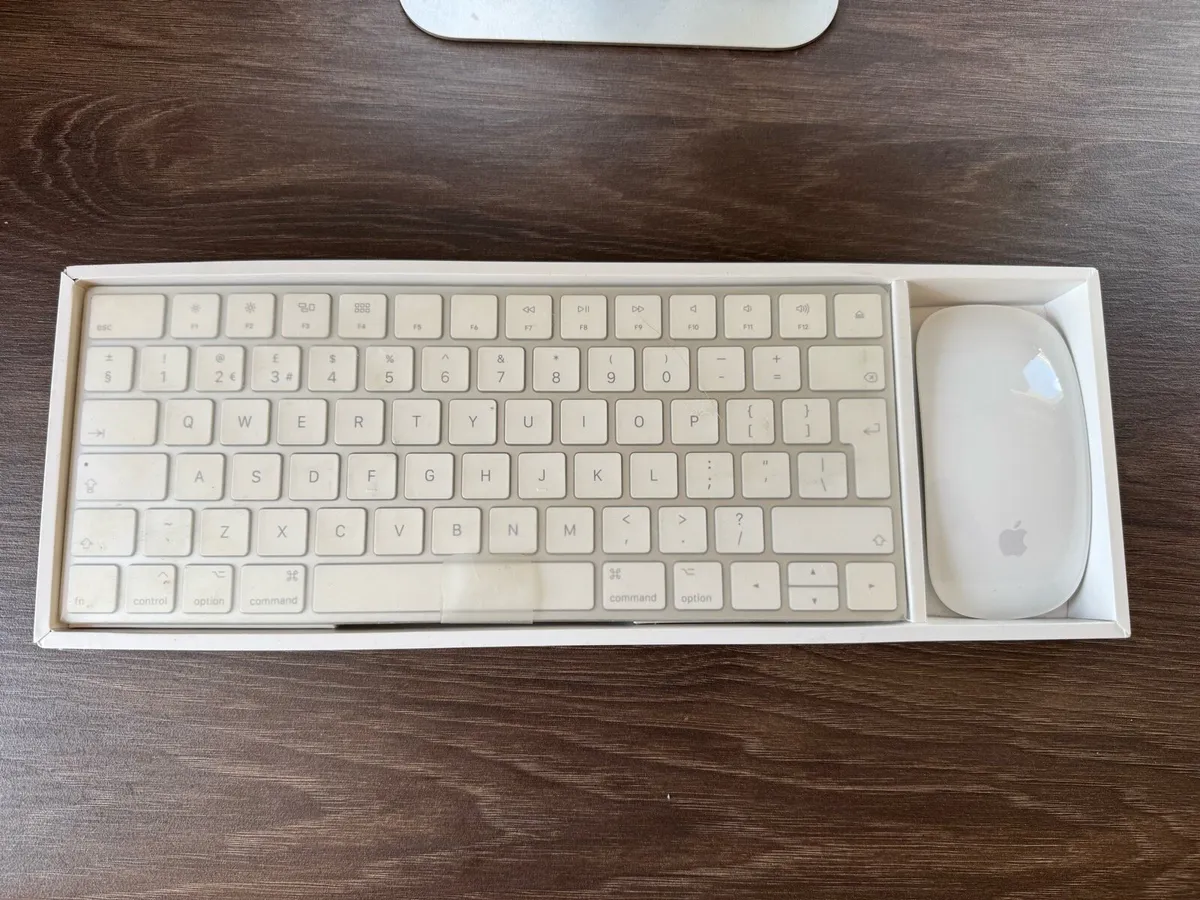 iMac (Retina 4K, 21.5Inch, 2019) - Image 3