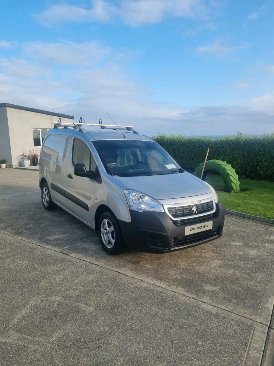 Hi Spec Partner Low miles - Image 1