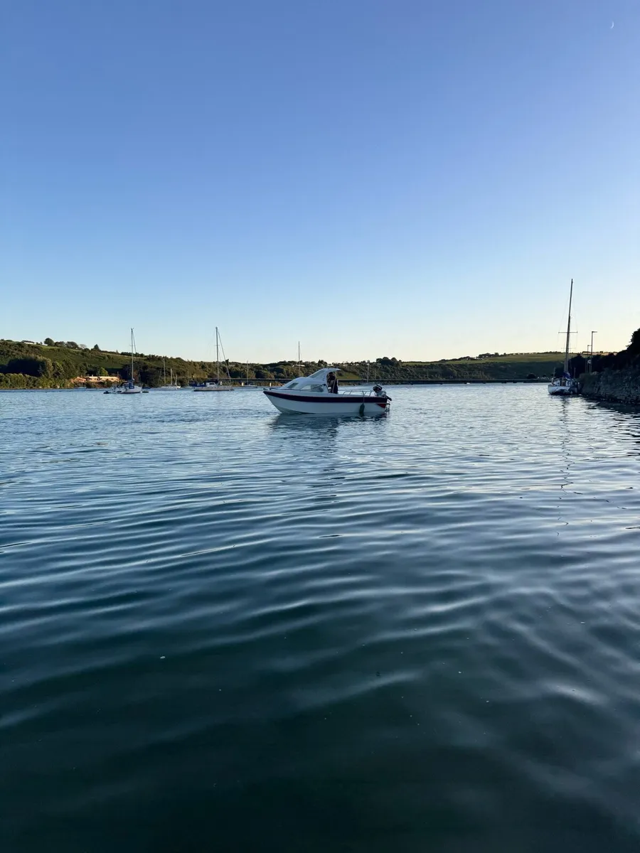 Red fisher fishing angling speed boat - Image 4