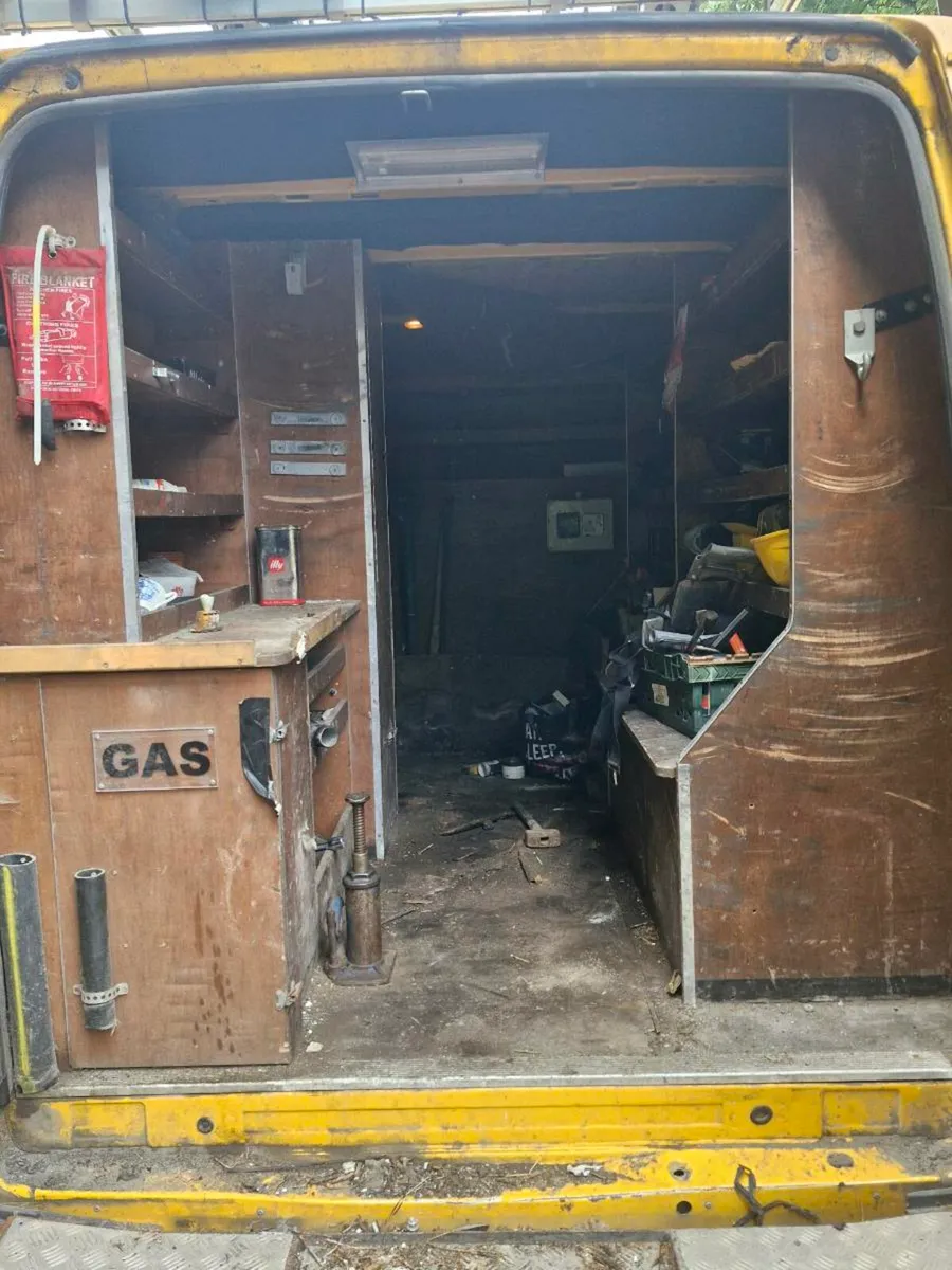 Ford transit - Image 4