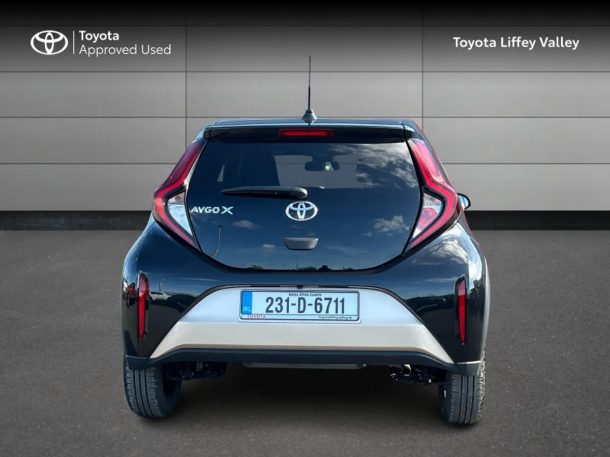 Toyota Aygo X 1.0 DESIGN 4DR - Image 4