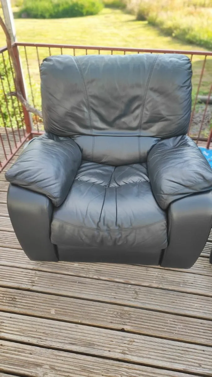 Black Leather Arm Chairs x 2 - Image 1