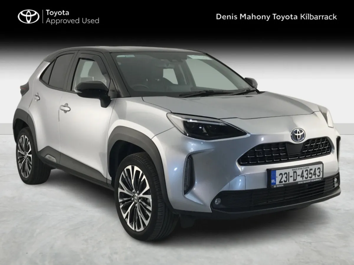 Toyota Yaris CROSS SOL - Image 1