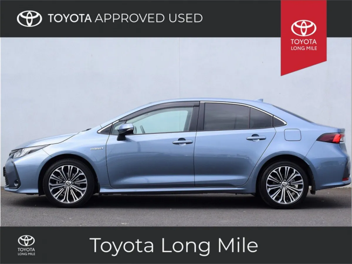 Toyota Corolla 1.8 Hybrid Luna Sport 4dr - Image 4