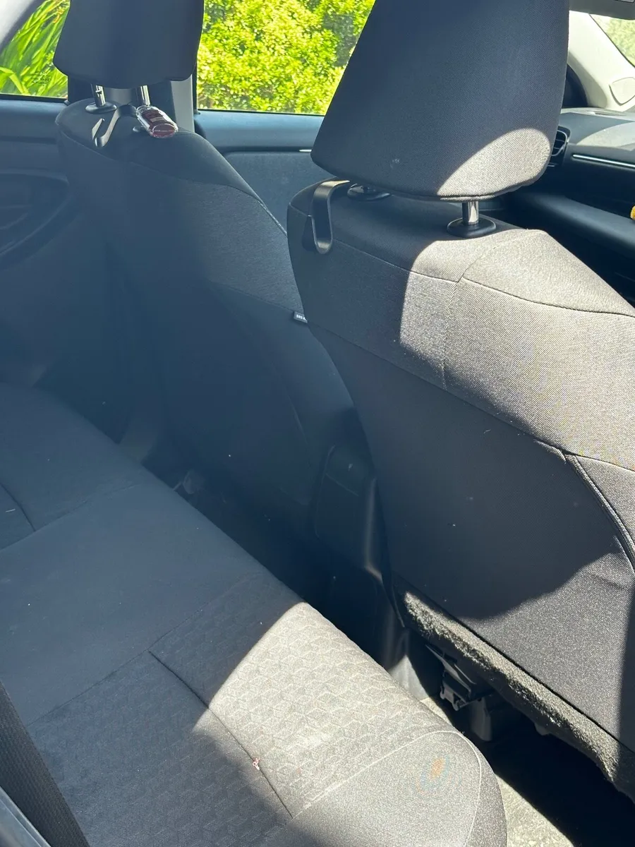 Toyota Yaris 2020 - Image 4