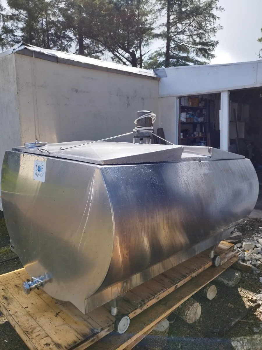 Mueller Milk Tank - Image 1