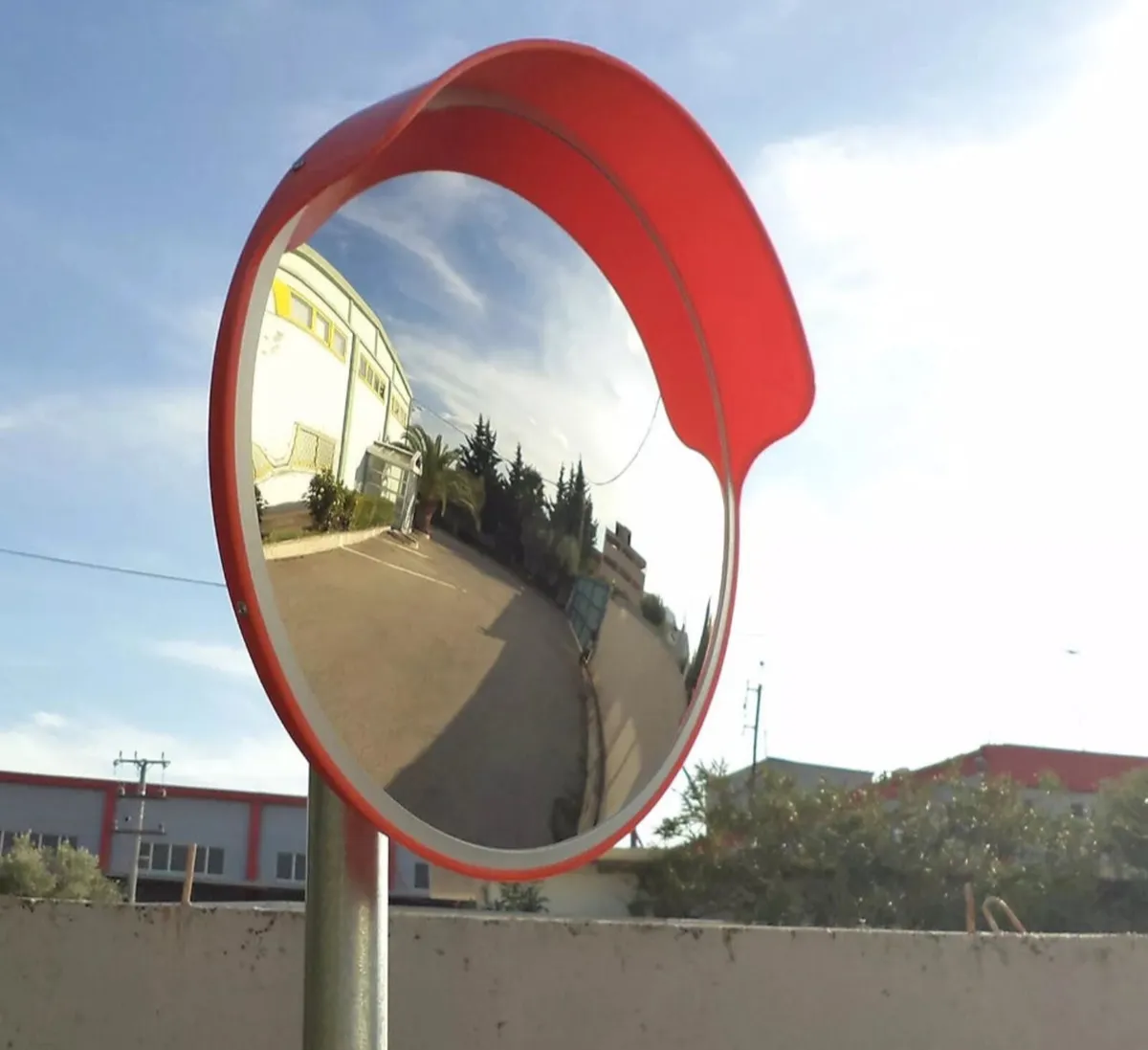 60cm 24” Driveway Convex Curved Safety Mirror - Image 2