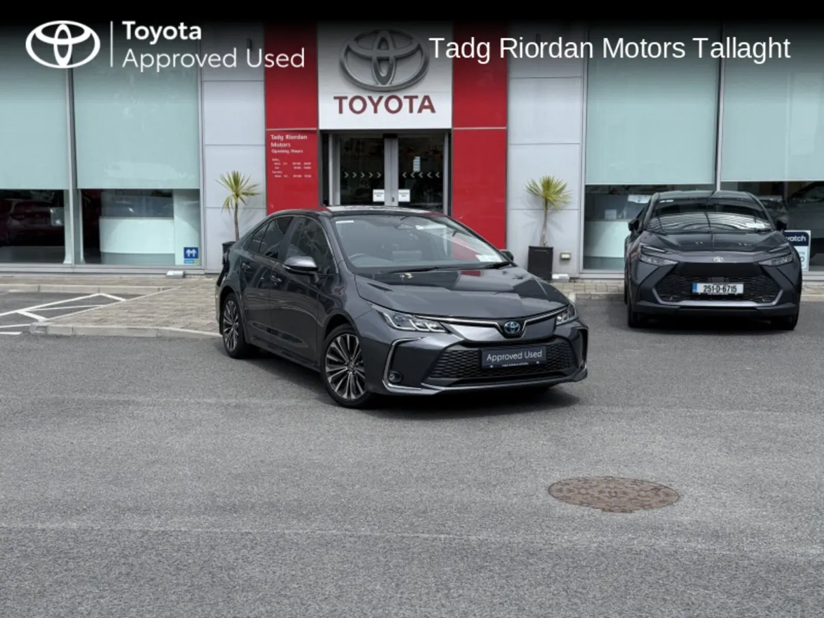 Toyota Corolla SALOON LUNA SPORT *** DEMO SALE *** - Image 1