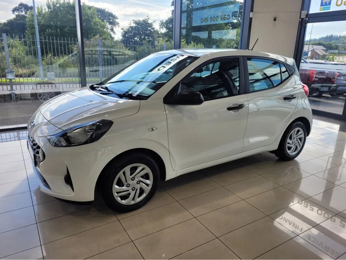 Hyundai i10 Classic 5DR - Image 1
