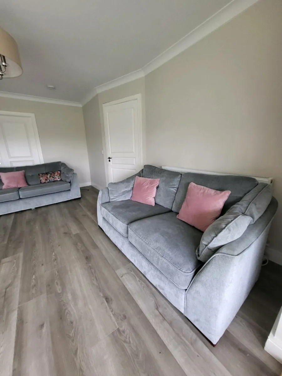 2 Seater and 3 Seater Sofa. - Image 2