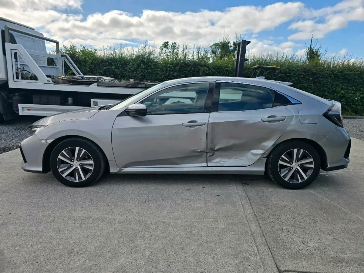 202 HONDA CIVIC - Image 4