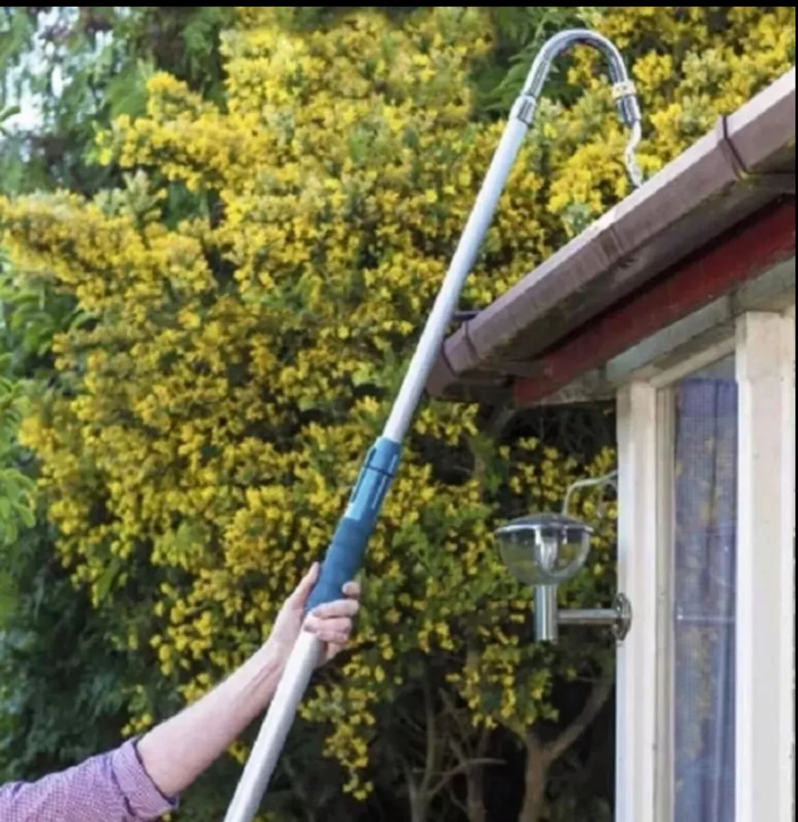 Telescopic Extendable Gutter Cleaner Pole Hose - Image 2