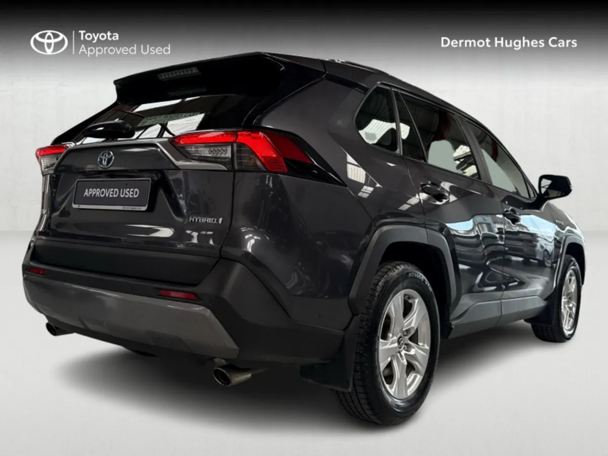 Toyota RAV4 RAV4 HYBRID LUNA 4DR AUTO - Image 2
