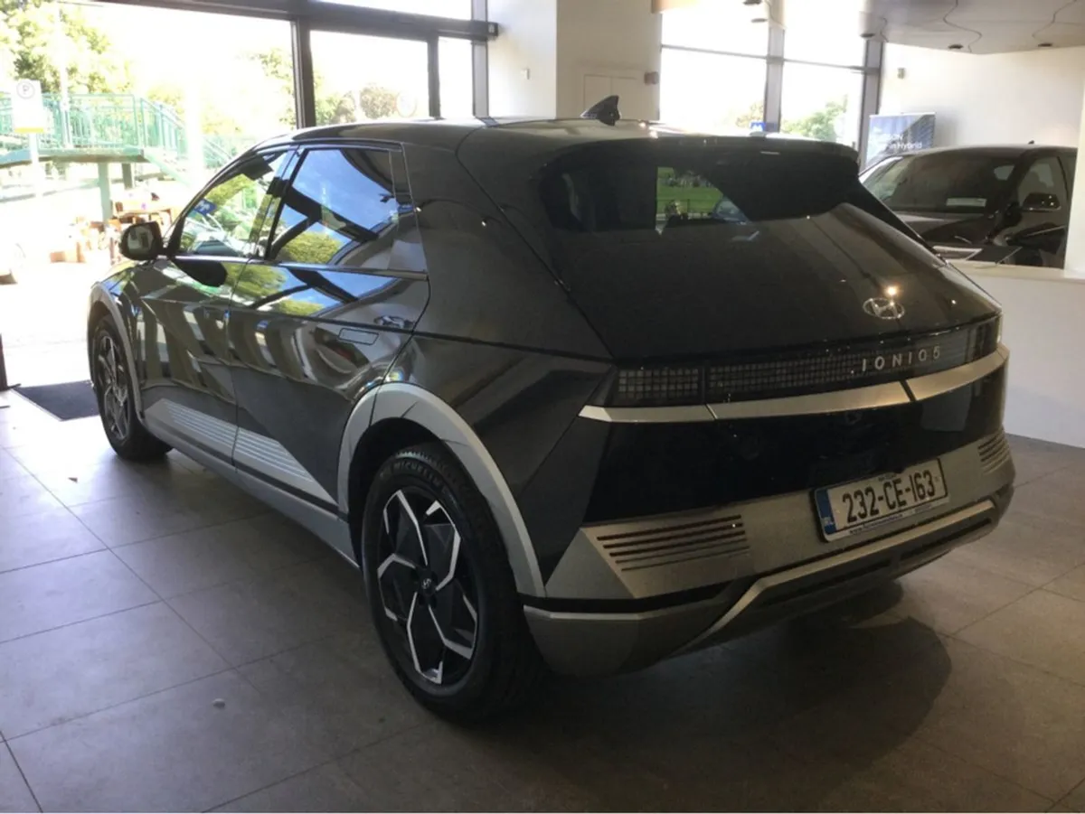 Hyundai Ioniq 5 Premium LE 77kw Long Range Battery - Image 3
