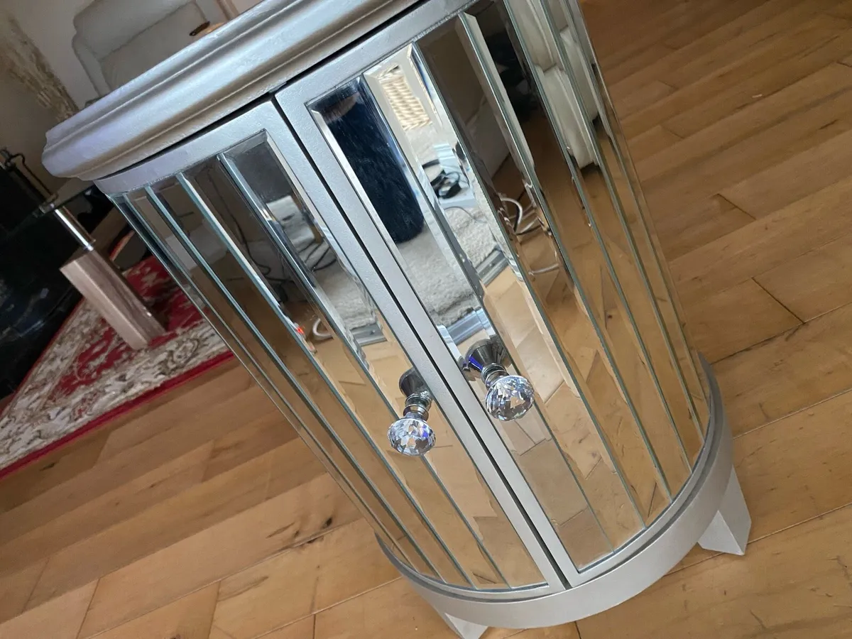 Mirror Lamp Table - Image 1