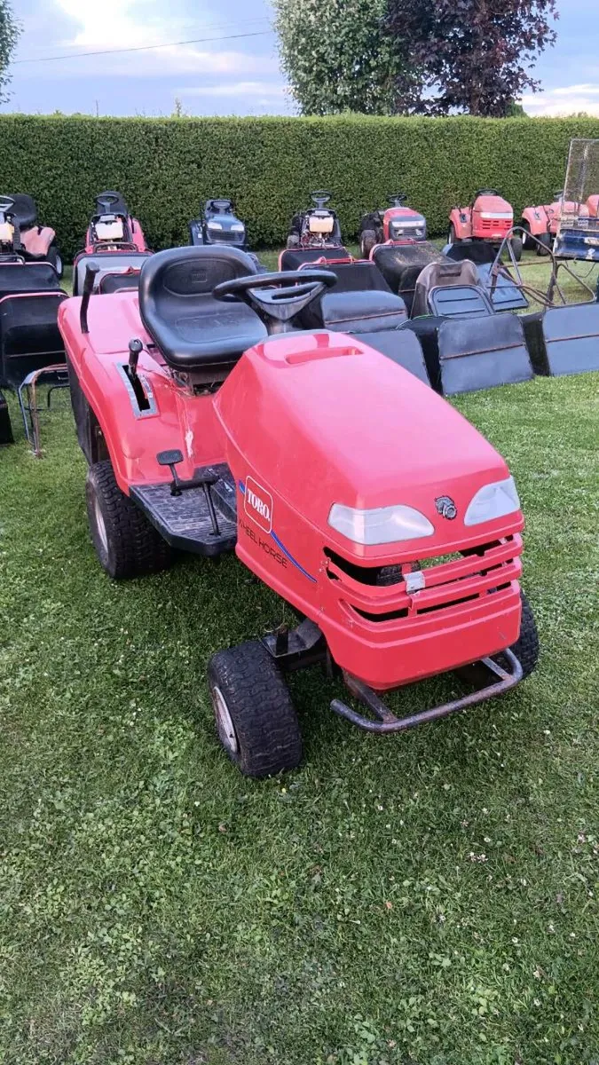 Toro hydrostatic 15.5hp Briggs 4 breaking - Image 1