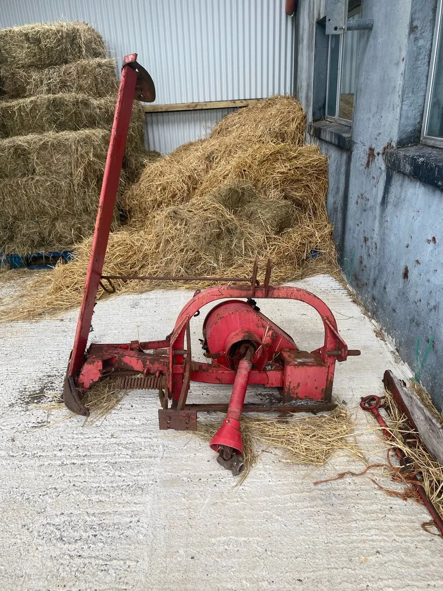 Massey Ferguson finger bar - Image 1
