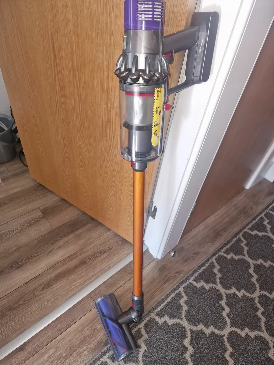 Dyson V10 Absolute - Image 4