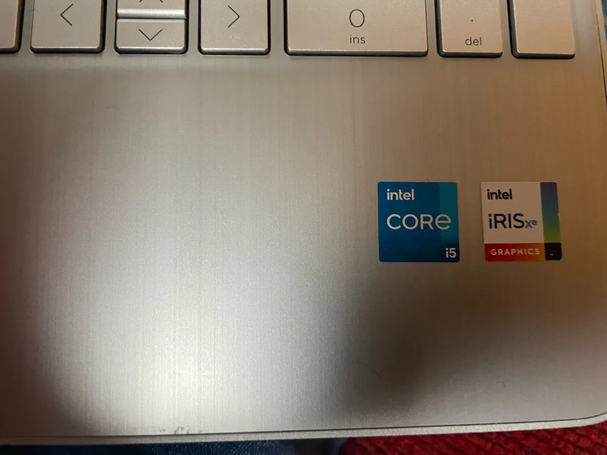 Hp 15s laptop - Image 2