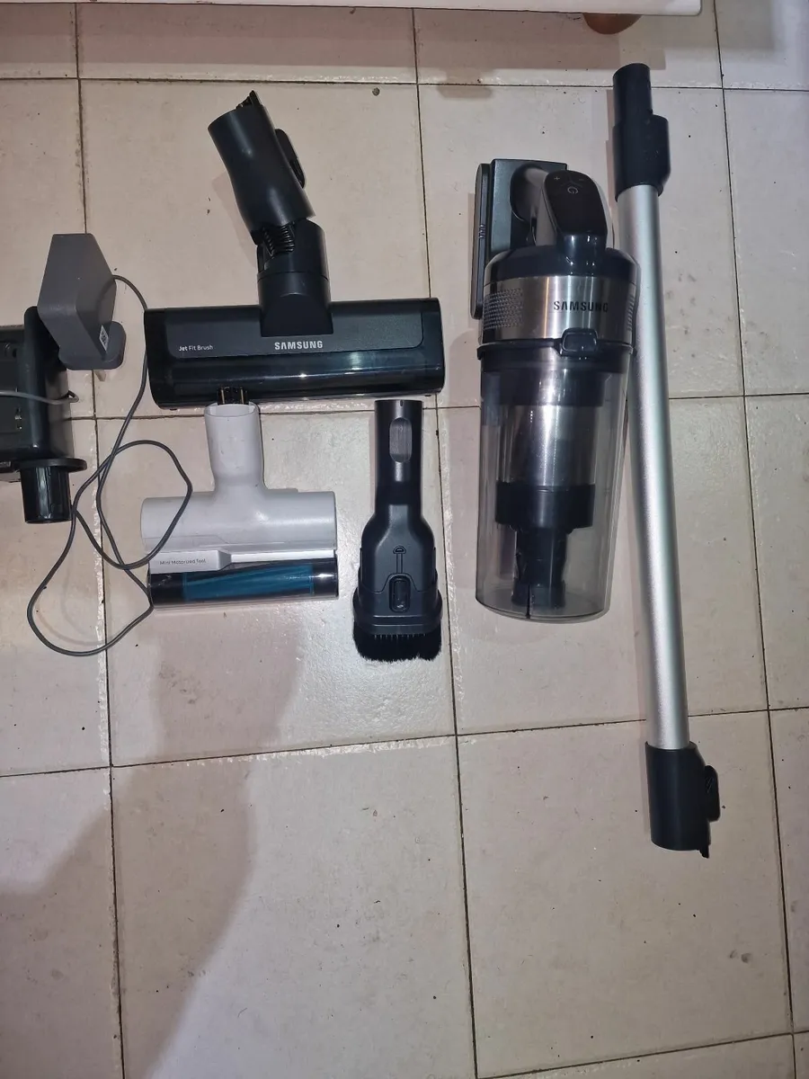 Vacuum Samsumg - Image 1