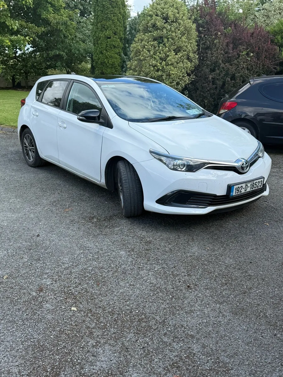 Toyota Auris - Image 1