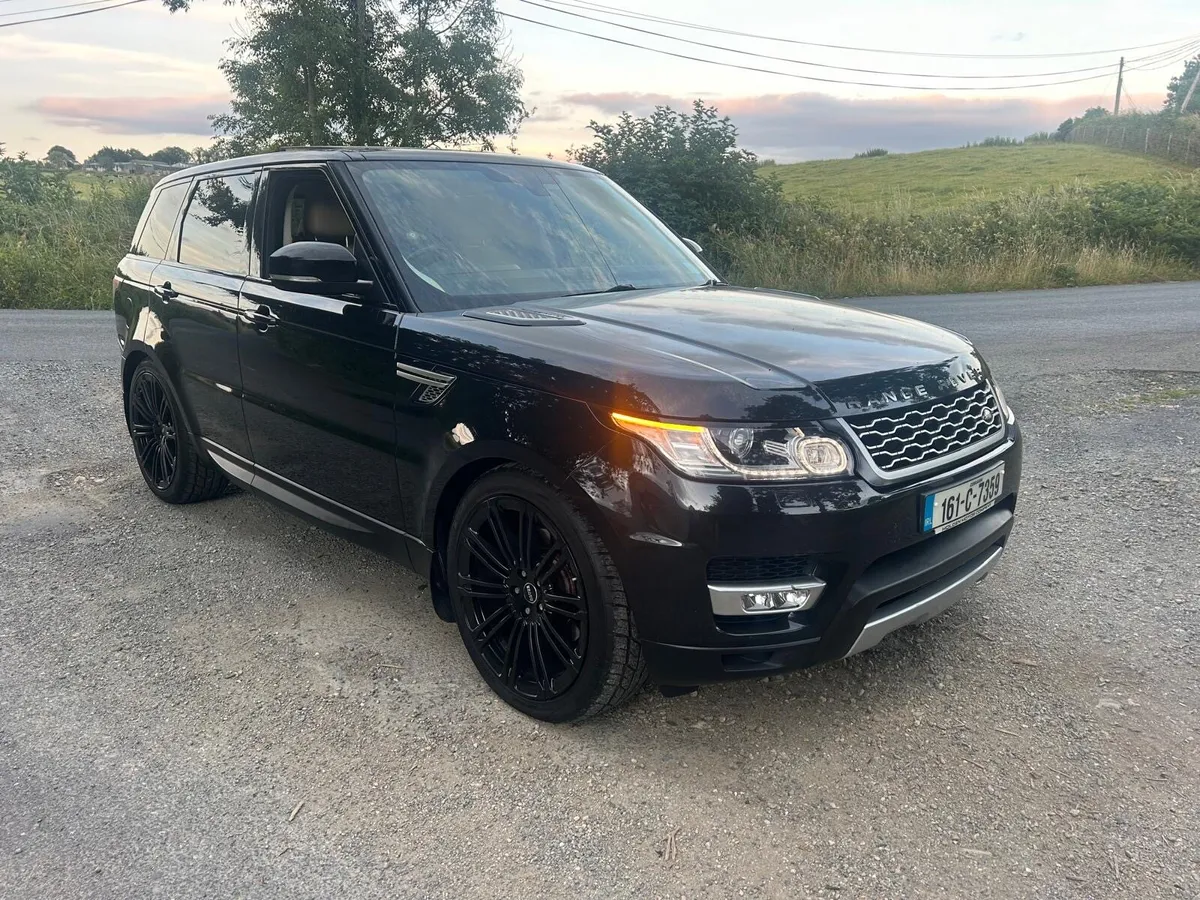 Land Rover Range Rover - Image 1