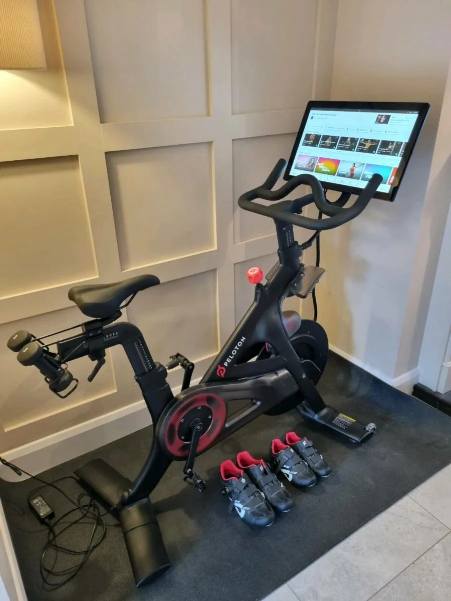 Immaculate Peloton Bike - Image 2