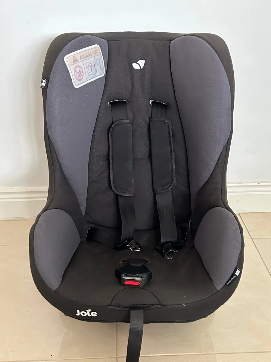 Joie Baby car seat - Image 1