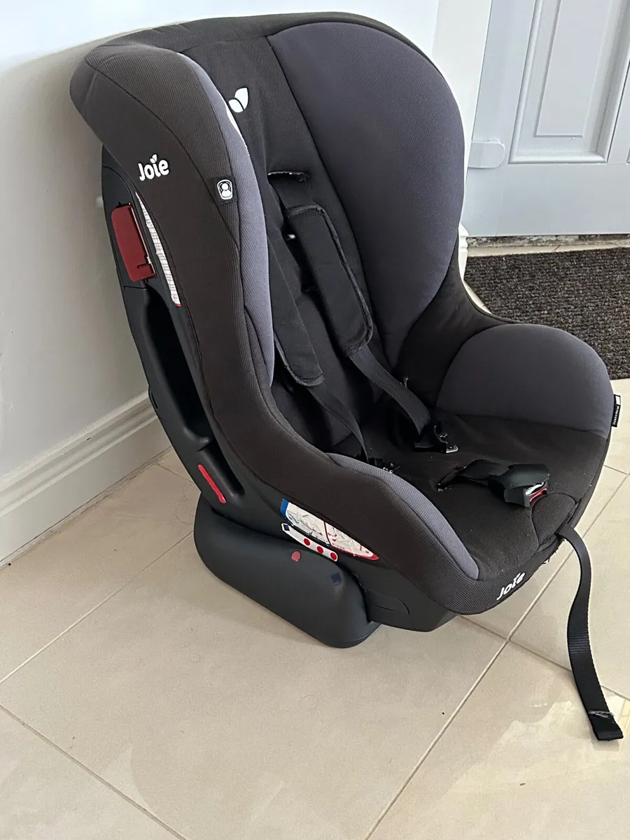 Joie Baby car seat - Image 3