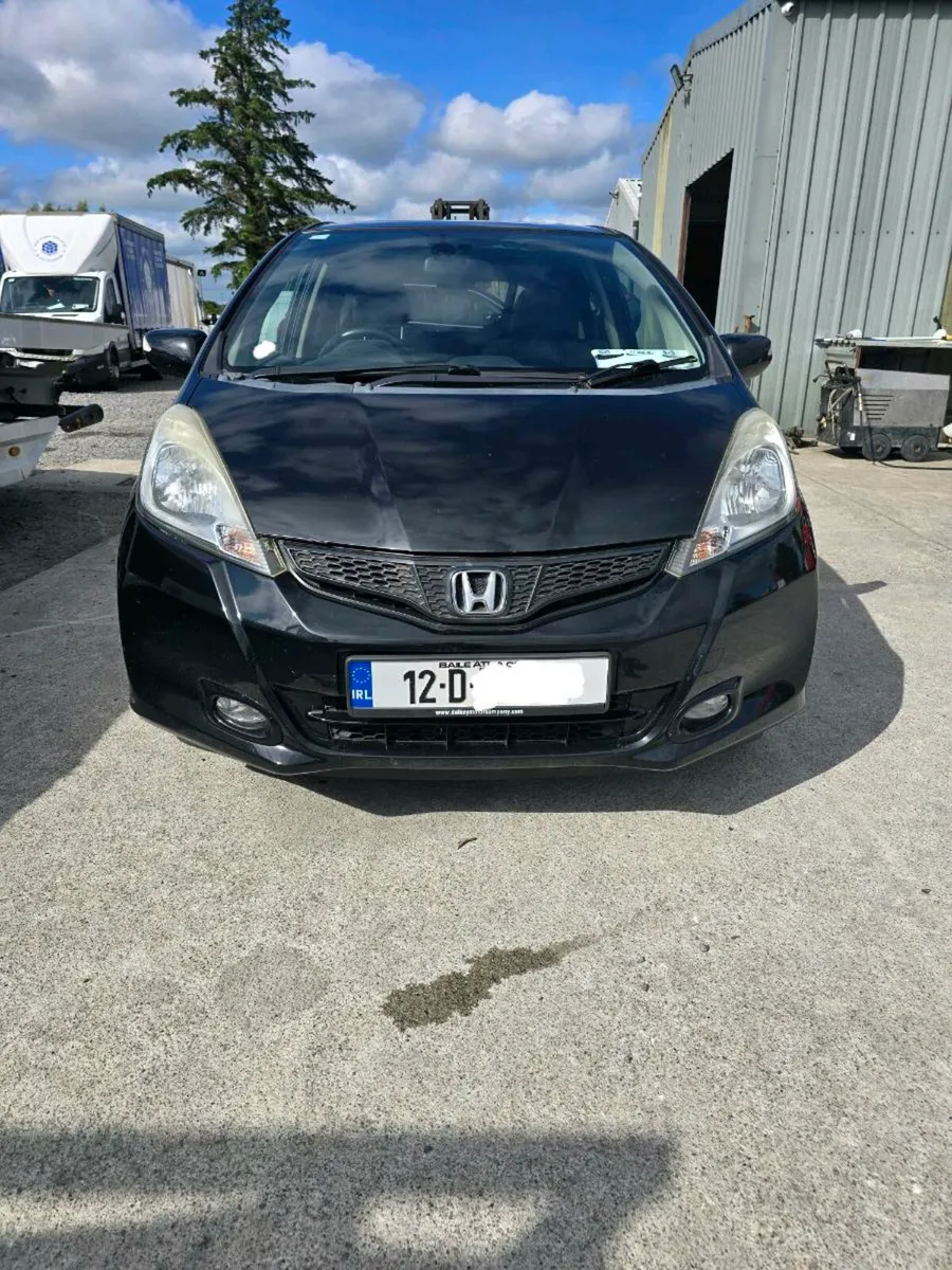12 HONDA JAZZ - Image 3