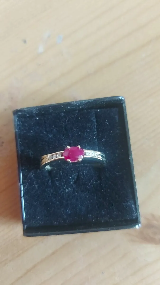 Gold Ring - Image 2